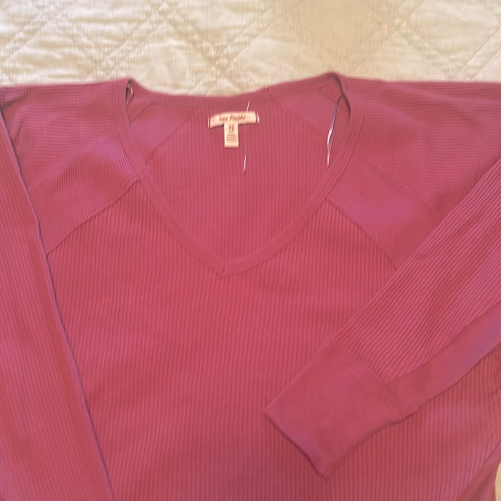 NWOT waffle knit FREE PEOPLE MOVEMENT Oversized. Will fit Medium